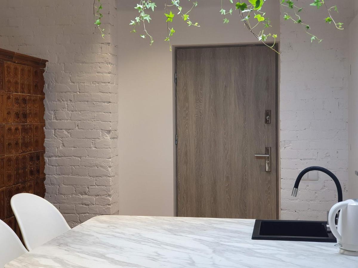 Takie Studio, Ze Zal Nie Wynajac วูดช์ ภายนอก รูปภาพ