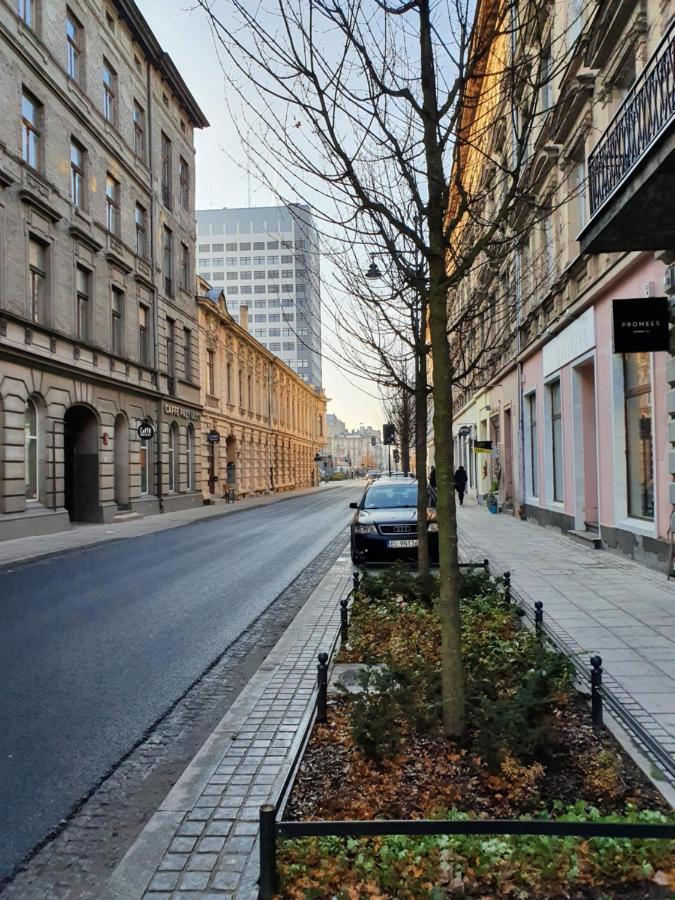Takie Studio, Ze Zal Nie Wynajac วูดช์ ภายนอก รูปภาพ